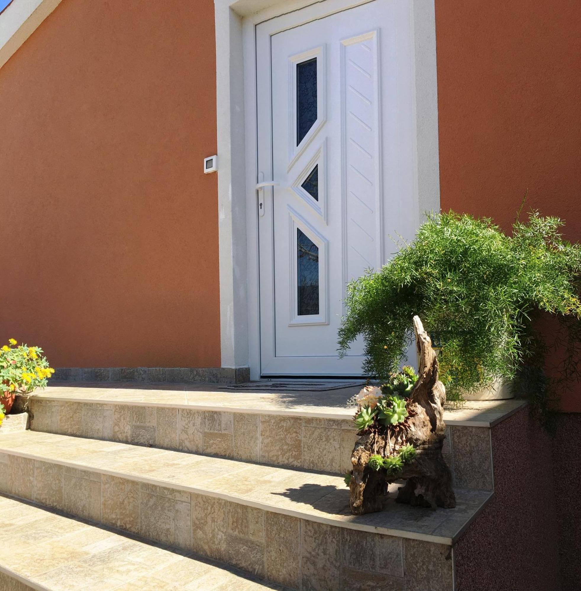 Apartment Marica Posedarje Zewnętrze zdjęcie