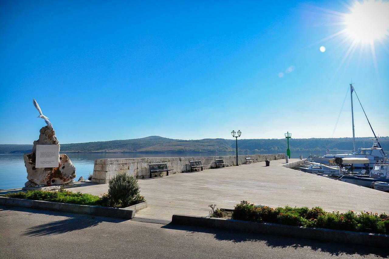 Apartment Marica Posedarje Zewnętrze zdjęcie