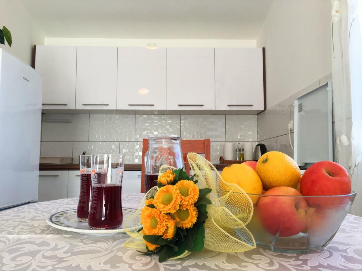 Apartment Marica Posedarje Zewnętrze zdjęcie