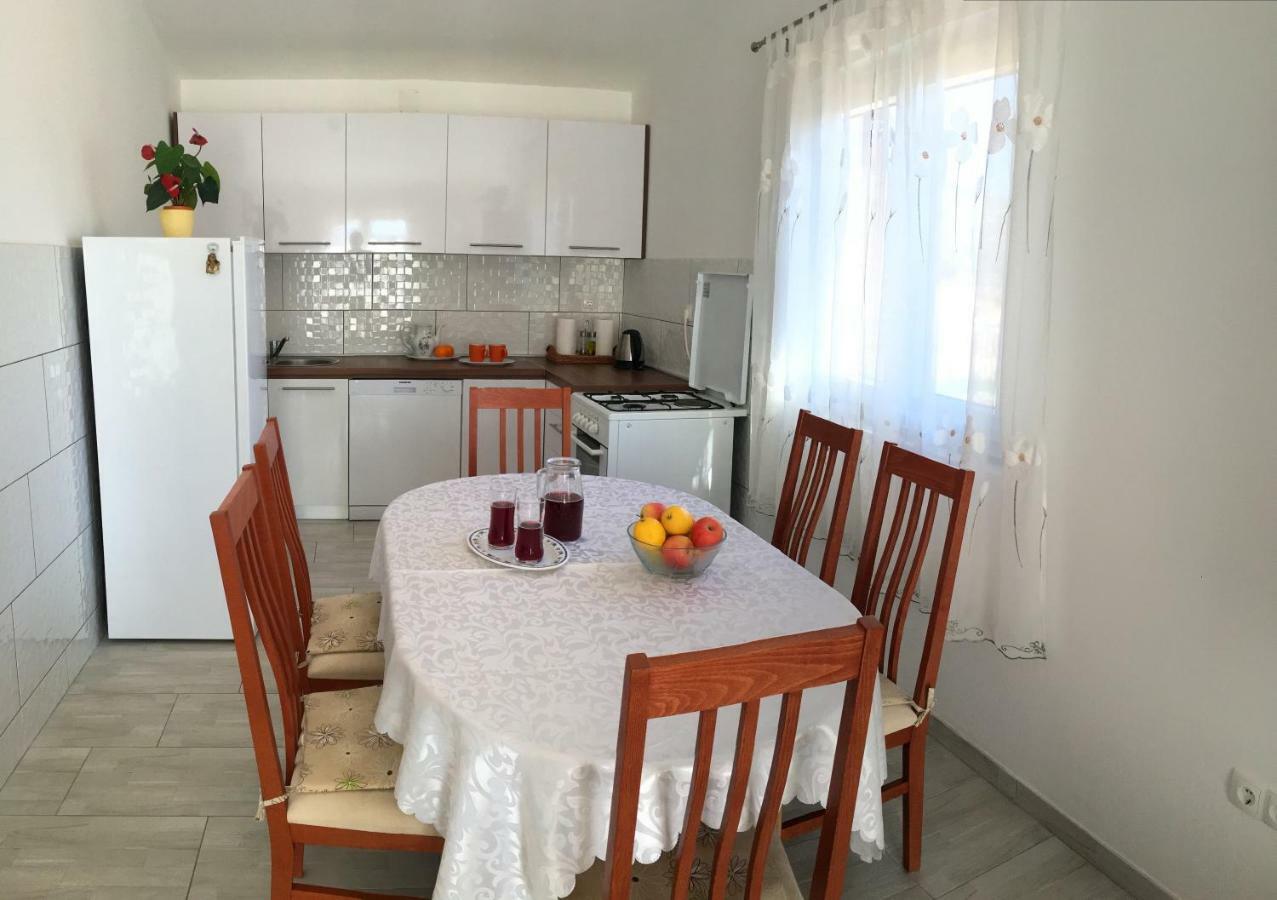 Apartment Marica Posedarje Zewnętrze zdjęcie